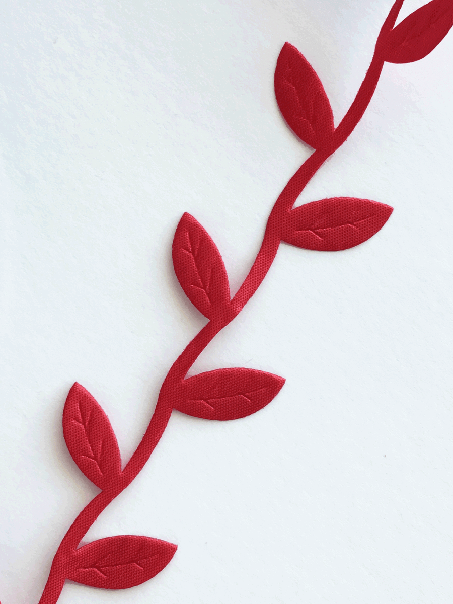 Leaf Garland Ribbon Red - 5mt lenght