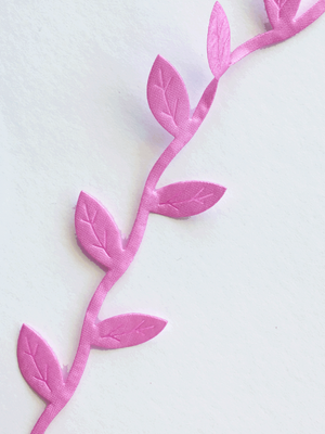 Detail of leaf garland ribbon